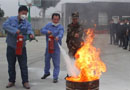 湖北生产基地园区消防中队来到千川木门，进行了一场消防模拟演练