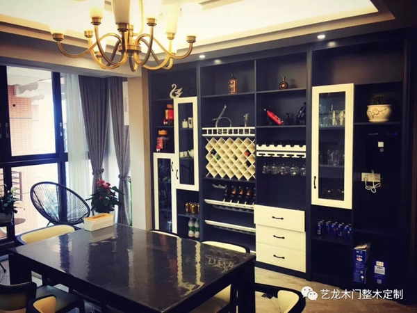 艺龙木门·全屋定制：精美柜体案例大全，美观实用的设计感！