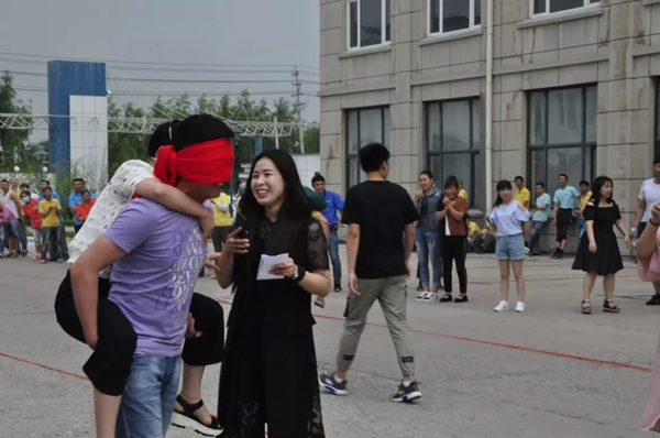 兄弟木业“安全生产，快乐工作”趣味运动会圆满结束