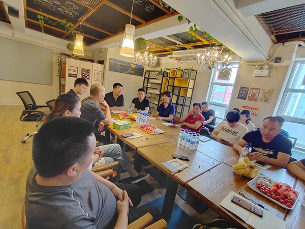 “携手奋进 同心共赢”霍尔茨河北核心经销商大会成功召开