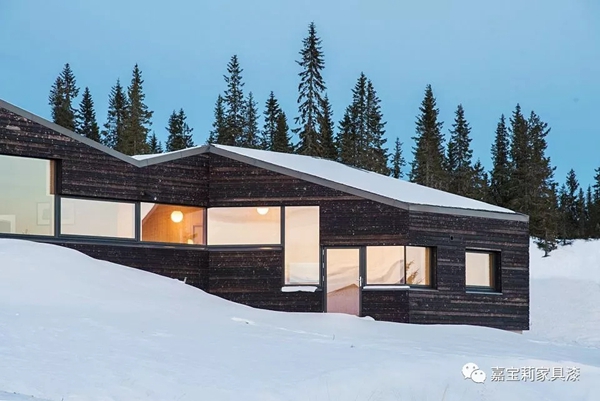 嘉宝莉家具漆：藏在大自然里的小木屋 冬日里的雪景盛宴