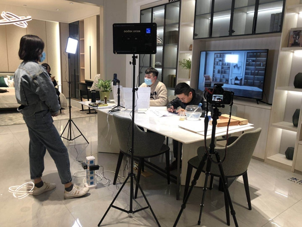 一扇门，一座城——梦天联合嘉善政府携手联动 开启“百网万品”直播推介