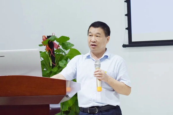 展辰新材：精进专业能力 打造特色品牌服务