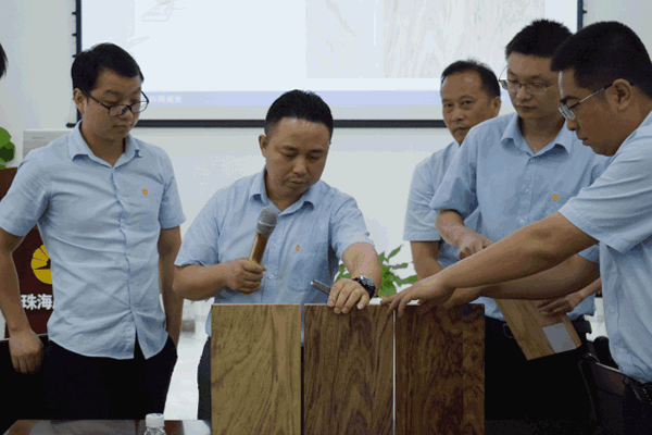 展辰新材：精进专业能力 打造特色品牌服务