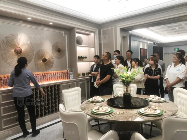 广千木门整木定制商学院2105班金牌店长特训营圆满结束