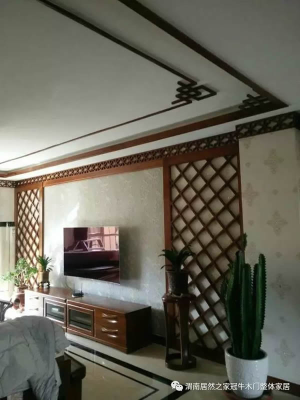 冠牛木门 | 新中式电视背景墙，古典雅致