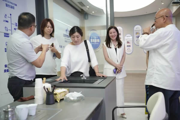 当13位设计大咖一同探索圣堡罗，会碰撞出怎样的火花？