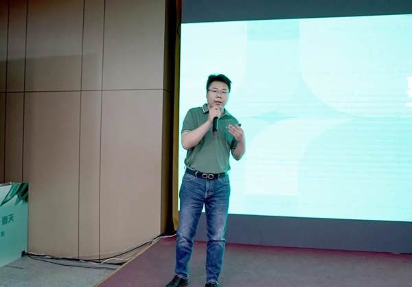 砥砺奋战·巅峰聚首|春天木门及整家定制经销商闪耀永康！