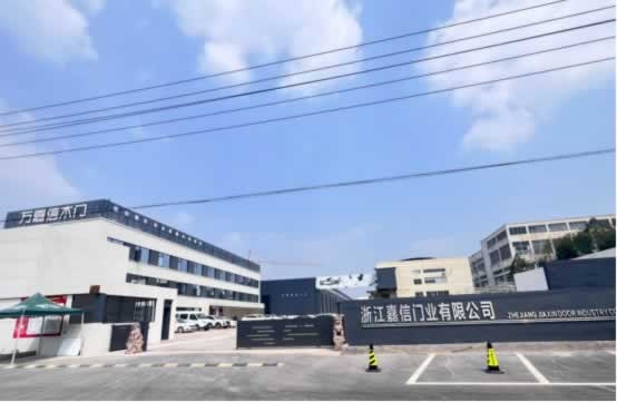 万嘉信木门