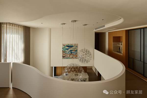 顾友木门 | 【顾友整木定制】圆融之势，书写生活的诗篇。