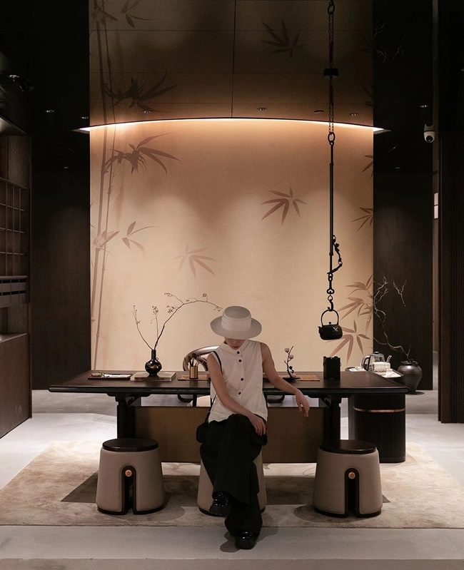 华鹤木门